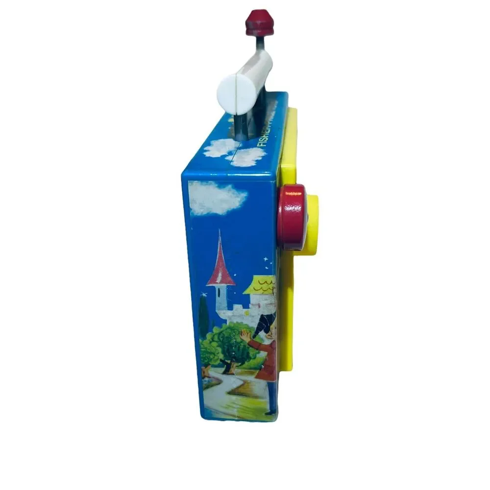 Fisher Price Classic TV-Radio Music Box Plays The Farmer in the Dell Wind Up Toy